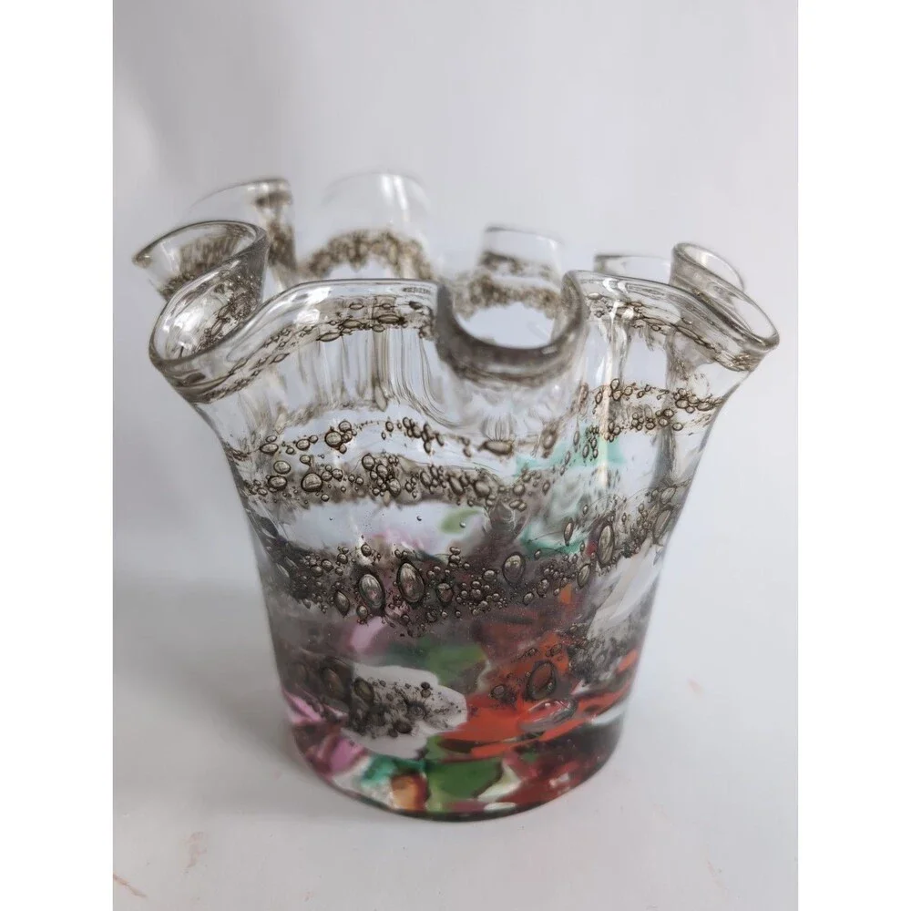 Vtg Zorza Art Glass Vase Crimped Hand Blown Poland Gold Confetti Ribbon